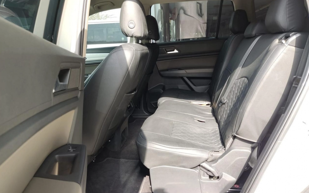 Detail Picture Volkswagen Teramont 2021 - Rent in Dubai