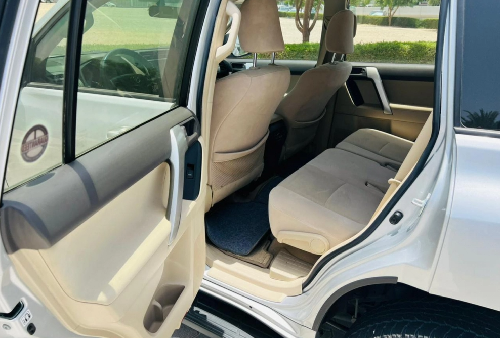 Detail Picture Toyota Prado 2019 - Rent in Dubai