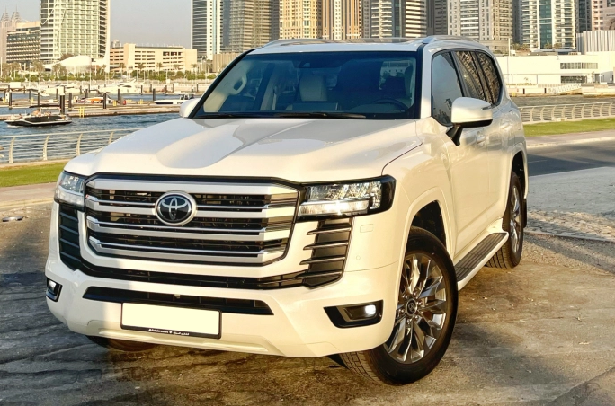Detail Picture Toyota Land Cruiser GXR V6 2022 - Rent in Dubai