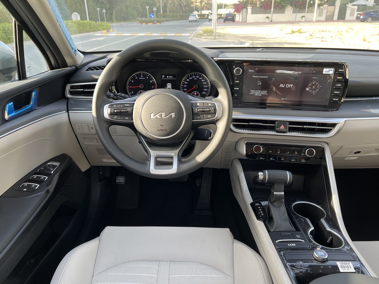 Detail Picture Kia K5 - Rent in Dubai